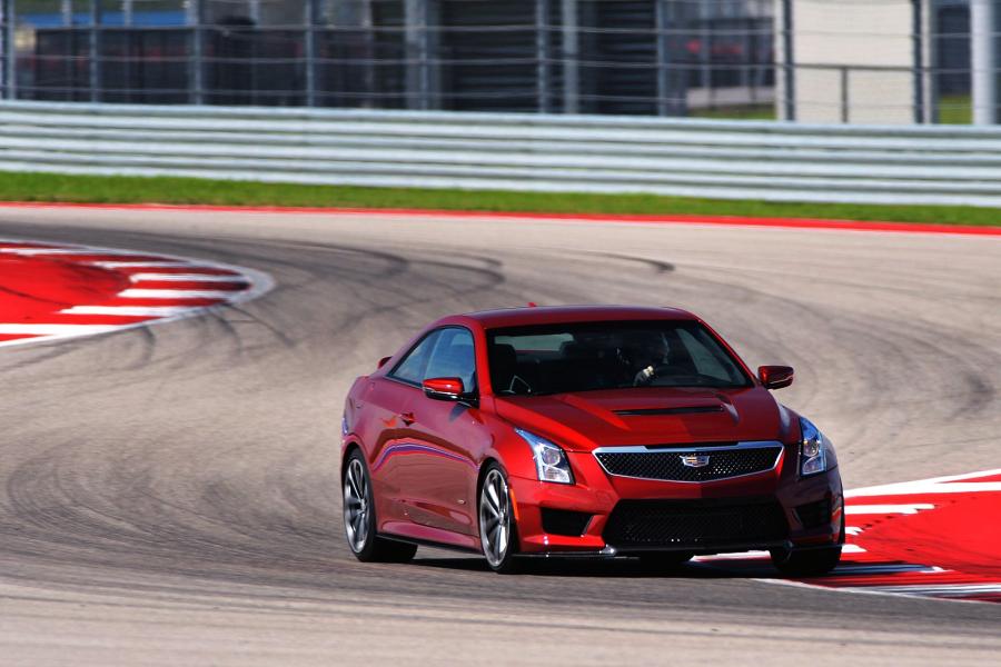  Cadillac ATS-V Coupe 2015 года  (фото 18 из 100)